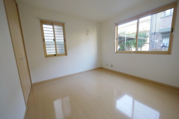 リビングタウン桶川朝日 Cの物件内観写真